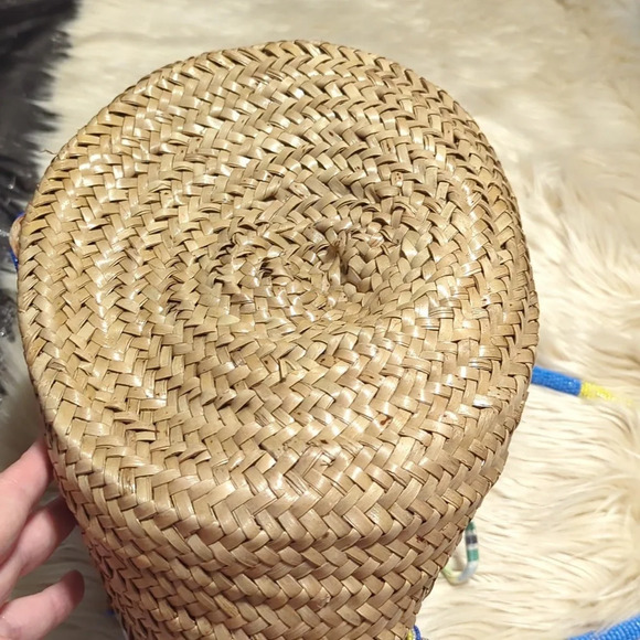 Artisan Seed bead basket purse tote bag for beach shopping or picnic - Picture 4 of 6